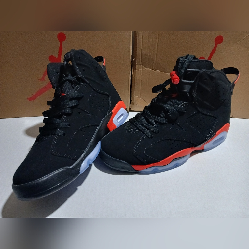 Retro 6 Black and Red Athletic Shoes